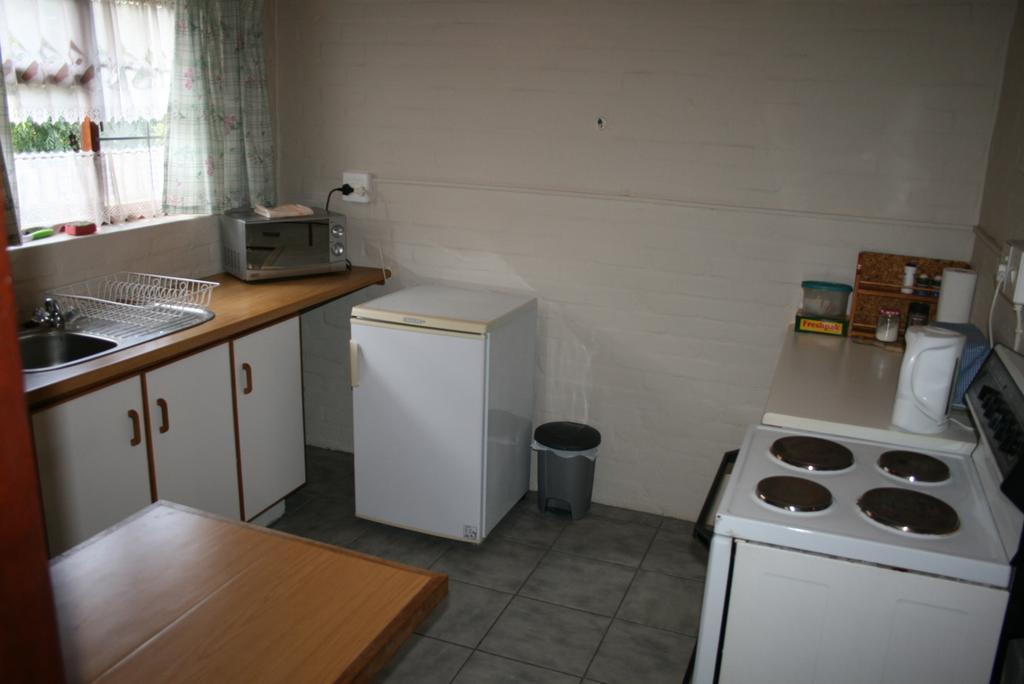 Haus Barbara Guest House Bredasdorp Exterior photo